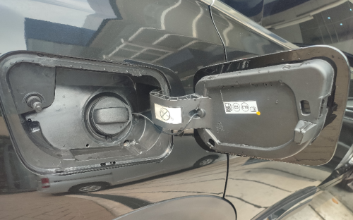 Peugeot, Pemerintah Siapkan Kebijakan Bensin E10 Tahun Depan, Peugeot Akui Mobilnya Sudah Kompatibel