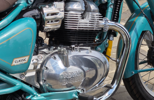 Toyota, Seharga Toyota Agya GR Sport, Begini Rasa Berkendara Royal Enfield Classic 650 Twin