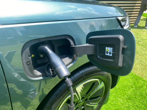 Nggak Masuk Nalar, Harga Cuma Rp 249 Juta, Ini Spesifikasi Melimpah Jaecoo J5 EV