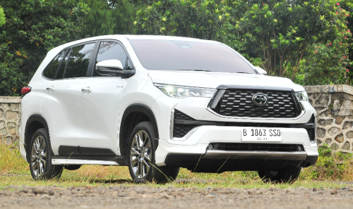 Duel MPV Keluarga Masa Kini: Toyota Innova Zenix Hybrid vs Wuling Cortez Darion