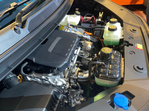 Penantang Innova Zenix Hadir, Wuling Darion EV dan PHEV Resmi Meluncur, Ini Spek Lengkapnya