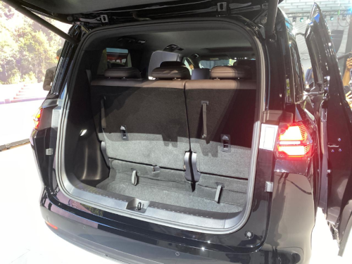 Penantang Innova Zenix Hadir, Wuling Darion EV dan PHEV Resmi Meluncur, Ini Spek Lengkapnya