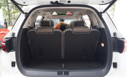 HOT, Wuling Darion EV Cuma Beda Rp 7 Juta dari BYD M6, Ini Beda Spek dan Fiturnya