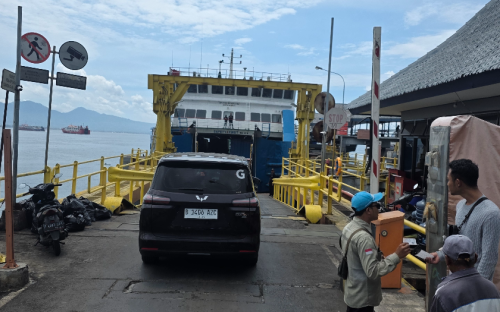 Wuling, Tanpa Isi BBM dan Ngecas Baterai, Wuling Cortez Darion PHEV Berhasil Sampai Bali