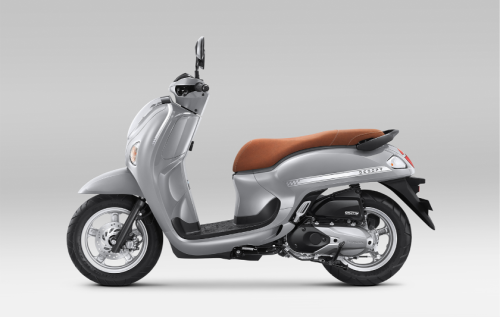Honda, New Honda Scoopy Punya Warna Baru, Makin Stylish dan Fashionable