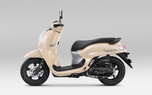 Honda, New Honda Scoopy Punya Warna Baru, Makin Stylish dan Fashionable
