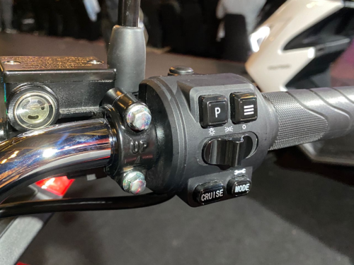 Polytron FOX 350 Resmi Meluncur, Motor Listrik Seabrek Fitur, Dijual Mulai Rp 15,5 Juta