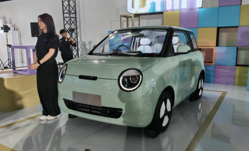 Catat Nih,10 Mobil Baru di Gaikindo Jakarta Auto Week 2025, Besok Mulai Dibuka!