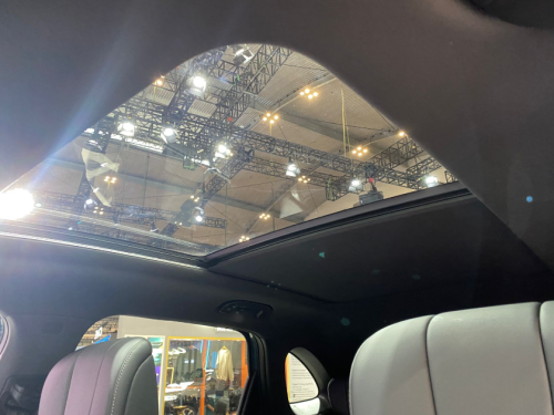 Lepas L8 PHEV, SUV Premium Setir Kanan Dibanderol Rp 589 Juta