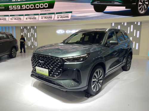 Menarik, Chery Rilis Dua Varian Baru Tiggo 8 CSH di GJAW 2025, Harga Mulai Rp 439,9 Juta