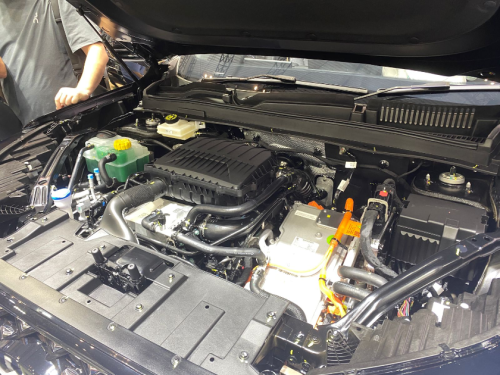 Chery Tiggo 8 CSH Jadi Solusi Saat Harga BBM Mahal, Ini 5 Alasan Utamanya