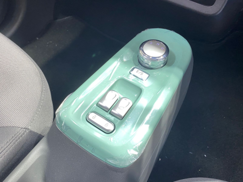 Changan Lumin Cocok buat Seliweran di Kota, Harga Rp 178 Juta Daya Jelajah 301 Km