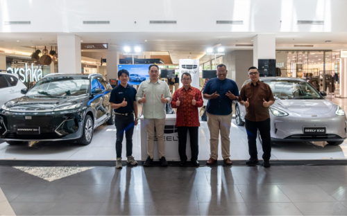 Geely, Sambut Kota Kembang, Geely Bawa Starray EM-i dan EX2 ke Bandung, Harganya Jadi Segini