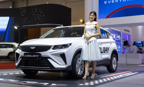 Geely, Geely EX2 Rajai SPK di GJAW 2025, Sumbang 60% dari 1.200 Unit Pemesanan