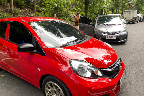 Budget 30 Jutaan Bisa Bawa Pulang Mobil! Cek Bursa Mobil Bekas Eks PJKA Sleman