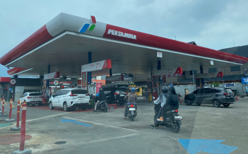 Kompak! Semua Harga BBM Per 1 Januari 2026 Turun, Ini Daftar Lengkapnya