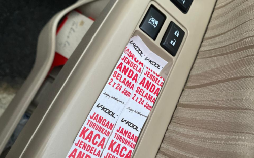 Kenapa Kaca Film Baru Dipasang Tidak Boleh Dinaik-turunkan? Ini Penjelasan Ahlinya