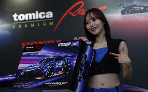 Sisi Lain Tokyo Auto Salon, Jejak Kecantikan dan Kemolekan Gadis-gadis Jepang Sejak 2003