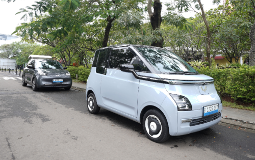 Wuling, Bawa Pulang iPhone 17 Pro Max, Wuling Buka Pameran EV dan ICE di Mall Ini