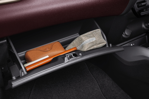 Liburan Antisempit, 5 Tips Cara Maksimalkan Kabin Suzuki Fronx Agar Perjalanan Nyaman