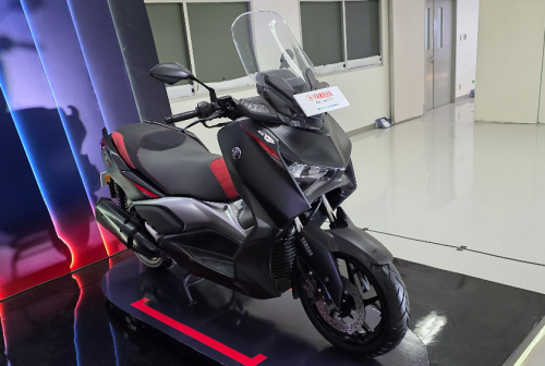Yamaha, Yamaha Rilis TMAX Terbaru, Sekaligus NMAX dan XMAX Special Livery 25th Anniversary