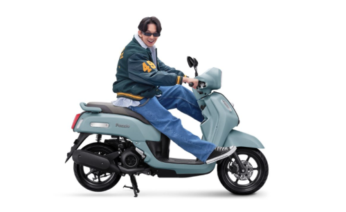 Yamaha, Yamaha Fazzio Hybrid Tampil Semakin Crazee Dengan Warna Baru