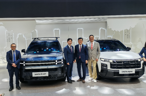 Hyundai Ioniq, Hyundai, Hyundai Santa Fe, Bukan Ioniq 9, Hyundai Meluncurkan All New Santa Fe XRT di IIMS 2026, Harga Masih Dibawah 1 M