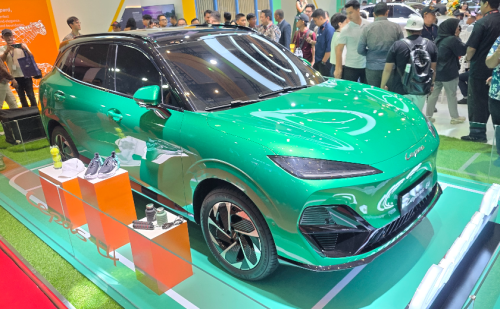 Lepas Perkenalkan E4 di IIMS 2026, Indonesia Jadi Debut Global