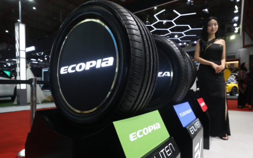 Bridgestone Luncurkan Ban Baru Cocok Buat Innova Zenix, Ecopia EP300