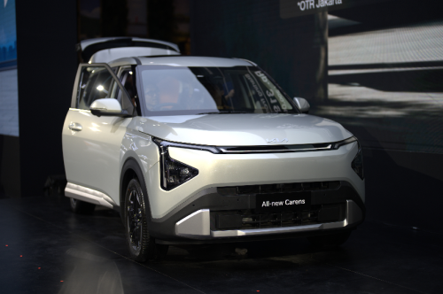 Kia, Kia Sonet, Kia Carens, Cuma di IIMS 2026, Kia Kasih Benefit Melimpah Buat Pembeli All New Carens dan New Sonet