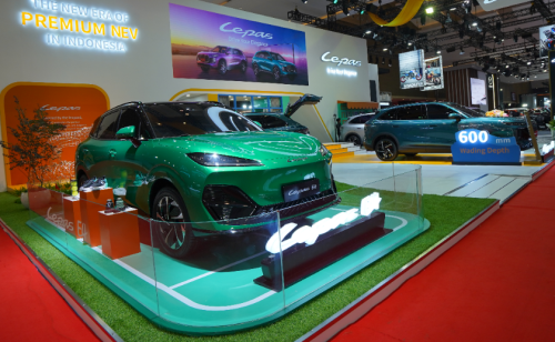 Mobil Listrik Lepas E4 Sudah Buka Pre-Book, Tanda Jadinya Cuma Segini!