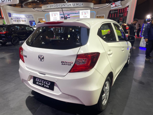Honda, Dijamin Kaki Nggak Pegal, Honda Brio Satya Harga Dibawah Rp 200 Juta