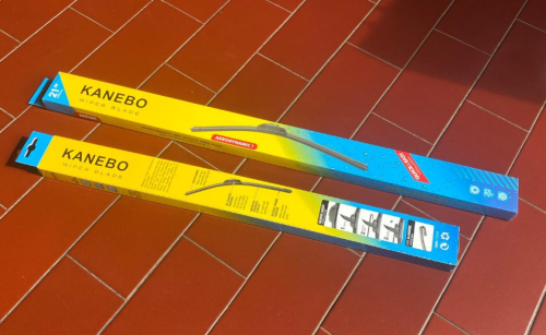 Cara Mudah Ganti Wiper Mobil yang Sudah Keset, Bisa Dilakukan Sendiri di Rumah