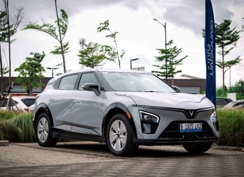 Vingroup Hadirkan Solusi Hemat Berkendara di Era Kenaikan Harga BBM