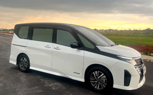 DriVacation 2026 bersama Nissan Serena C28 e-Power dengan Komentar Gen Z Saat Ikutan Nyoba