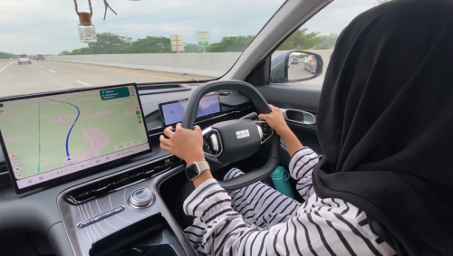 Geely, DriVacation 2026: Membuktikan Efisiensi Geely Starray EM-i Rute Mudik Tangerang - Malang