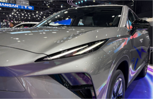 Sekali Cas Bisa Tempuh 422 Km, Intip Spesifiksi Omoda C5 EV yang Agresif di BIMS 2026