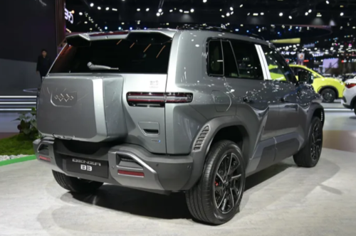 Ganteng Banget! Denza B3 Hadir dengan Desain Boxy dan Suspensi Canggih DiSus-C