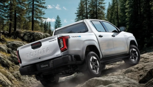 Toyota, Toyota Hilux, Pikap Listrik Toyota Hilux Travo-e Resmi Diperkenalkan di Thailand, Masuk Indonesia Nggak Nih?