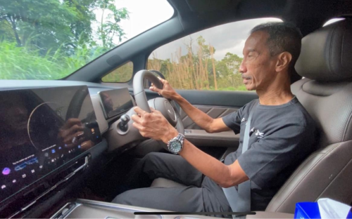 DriVacation 2026 : Sejujurnya Kaget, Eks Jurnalis Otomotif Bongkar Rasa Berkendara Wuling Darion EV