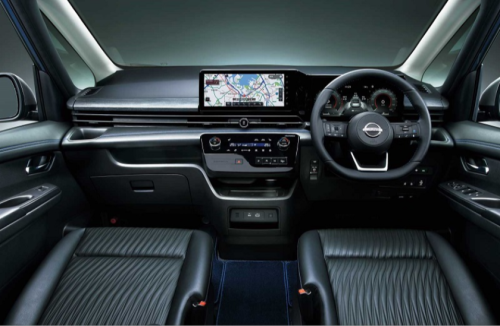 Nissan, Nissan Serena, Serasa Mobil Sultan, Nissan Serena C28 e-Power Diguyur Warna Beige Cashmere Gold