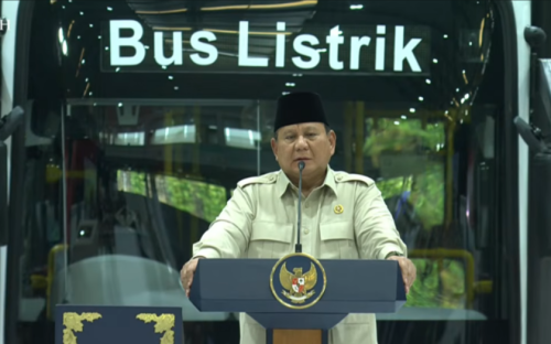 Presiden Prabowo Resmikan Pabrik Perakitan Bus Listrik VKTR di Magelang, TKDN Masih 40 Persen