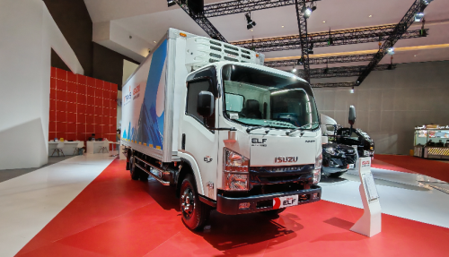 Isuzu, Isuzu Elf, Isuzu ELF Refrigerator Tampil di GIICOMVEC 2026, Cocok Diaplikasikan ke Sektor Cold Chain yang Terus Berkembang