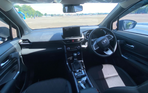 Toyota, Pecah Rekor, Konsumsi BBM Toyota Veloz Hybrid Tembus 30,6 Km/Liter