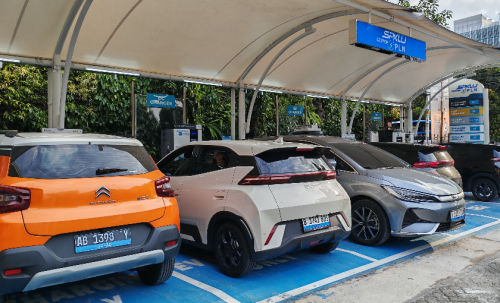 Pemprov Banten Kenakan Pajak Mobil Listrik 25% dari Mobil Konvensional Mulai Mei 2026