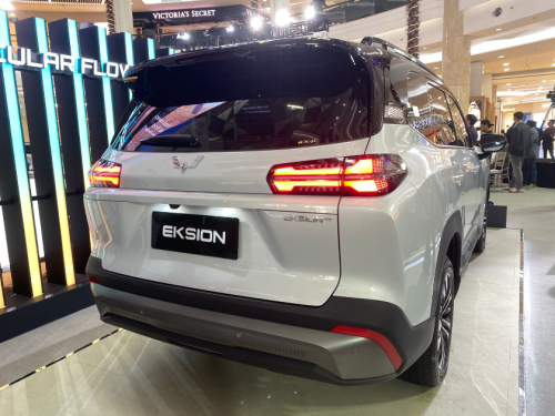 Bedah Lebih Detail Spesifikasi Wuling Eksion EV dan Plug-in Hybrid, Ini Bedanya