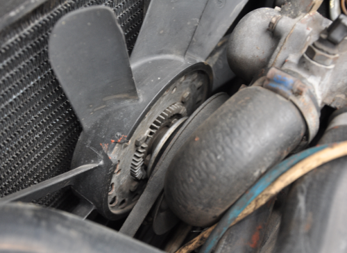 Harap Diperhatikan, Ini Tanda-tanda Radiator Rusak Bikin Mesin Overheat