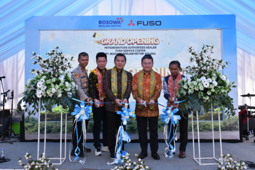 Mitsubishi, Perkuat Komitmen Zero Down Time, Mitsubishi Fuso Hadirkan Service Center di Kolaka
