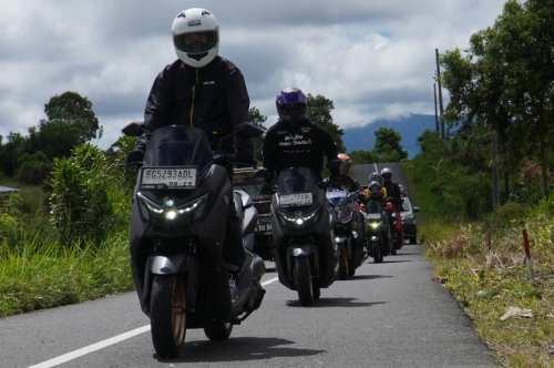 MAXI Tour Boemi Nusantara Etape 2 Bengkulu, Menikmati Sunset Samudra Hindia