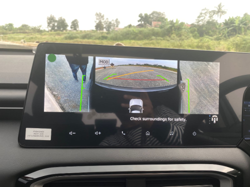Mitsubishi, Mitsubishi Destinator, Maksimalkan Fitur Mitsubishi Destinator Lewat Layar Sentuh